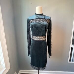 Romeo and Juliet Couture Emerald Green Velvet Dress - Black Crochet Trim, Size S